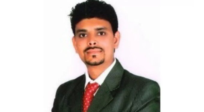 Dr Ravi Rawalkar